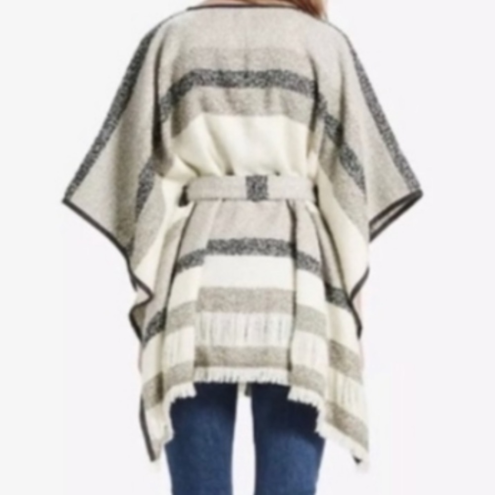Lucky Brand Cape Tunic - Picture 3 of 7